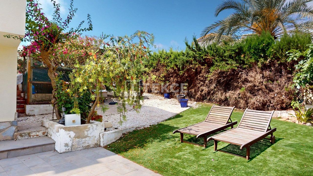 Villa in Orihuela, Spain, 218 m² - picture 18