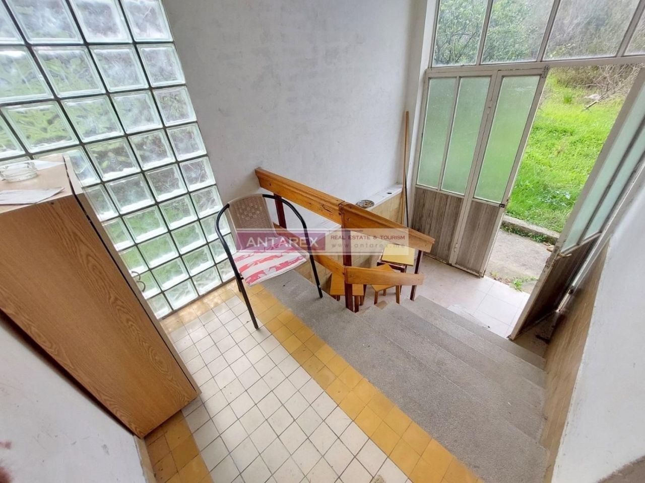 Villa in Igalo, Montenegro, 97 m² - picture 10