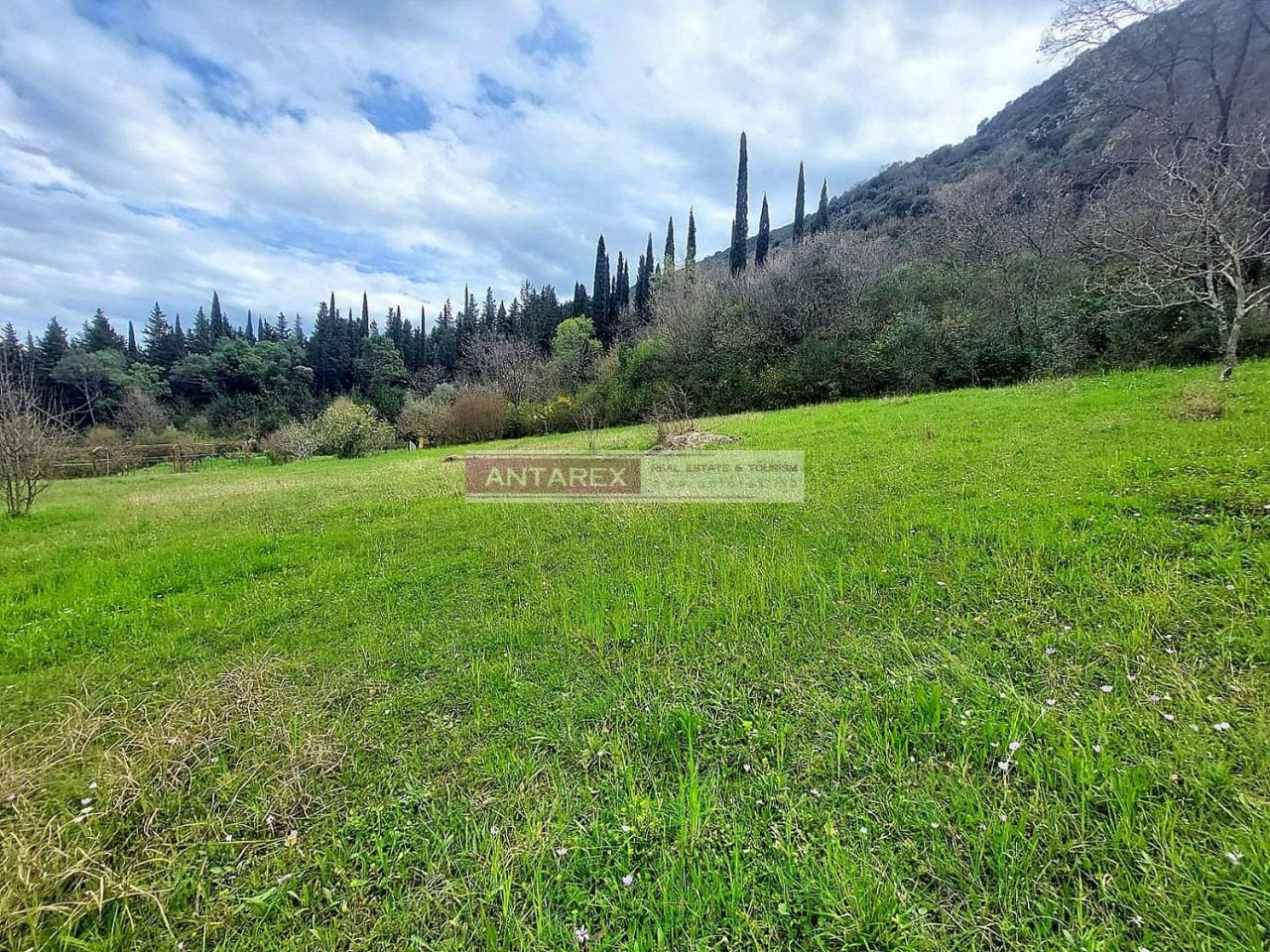 Villa in Igalo, Montenegro, 97 m² - picture 11