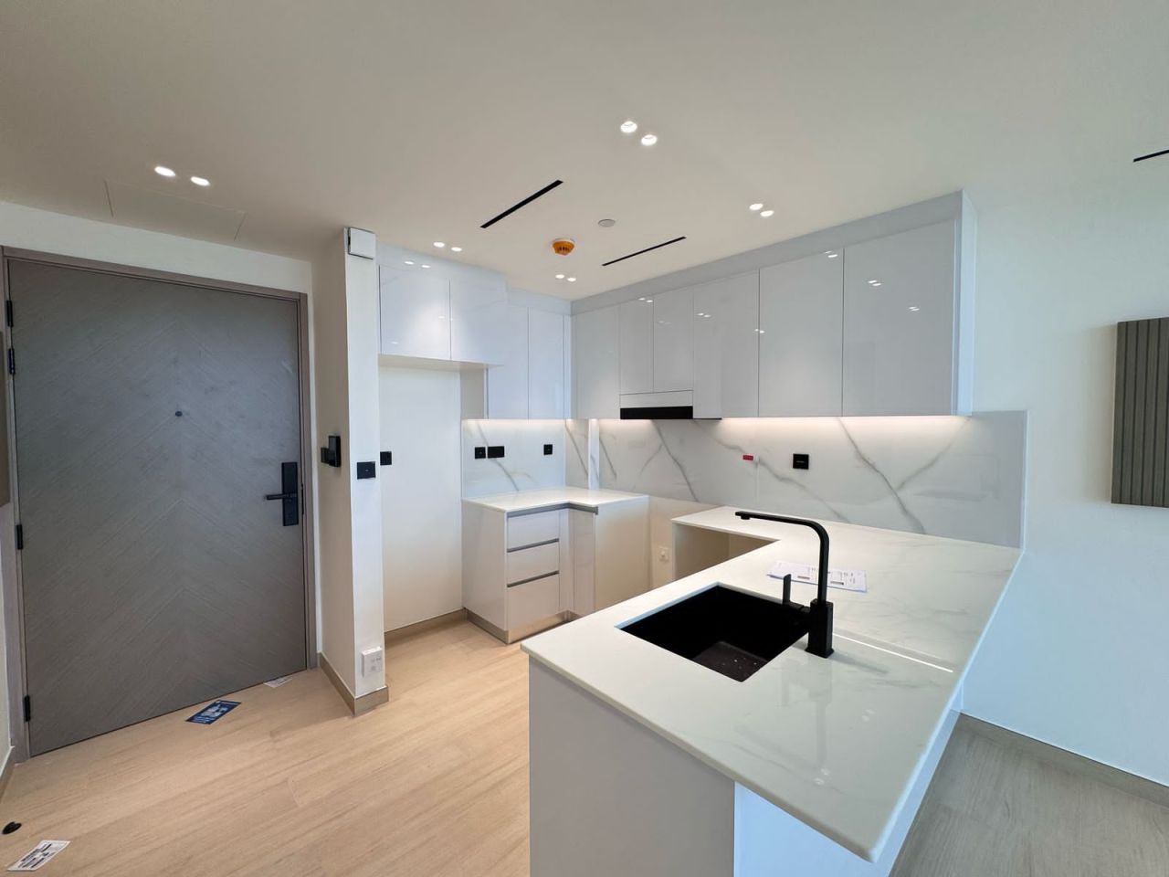 Appartamento a Dubai, EAU, 61.38 m² - foto 4