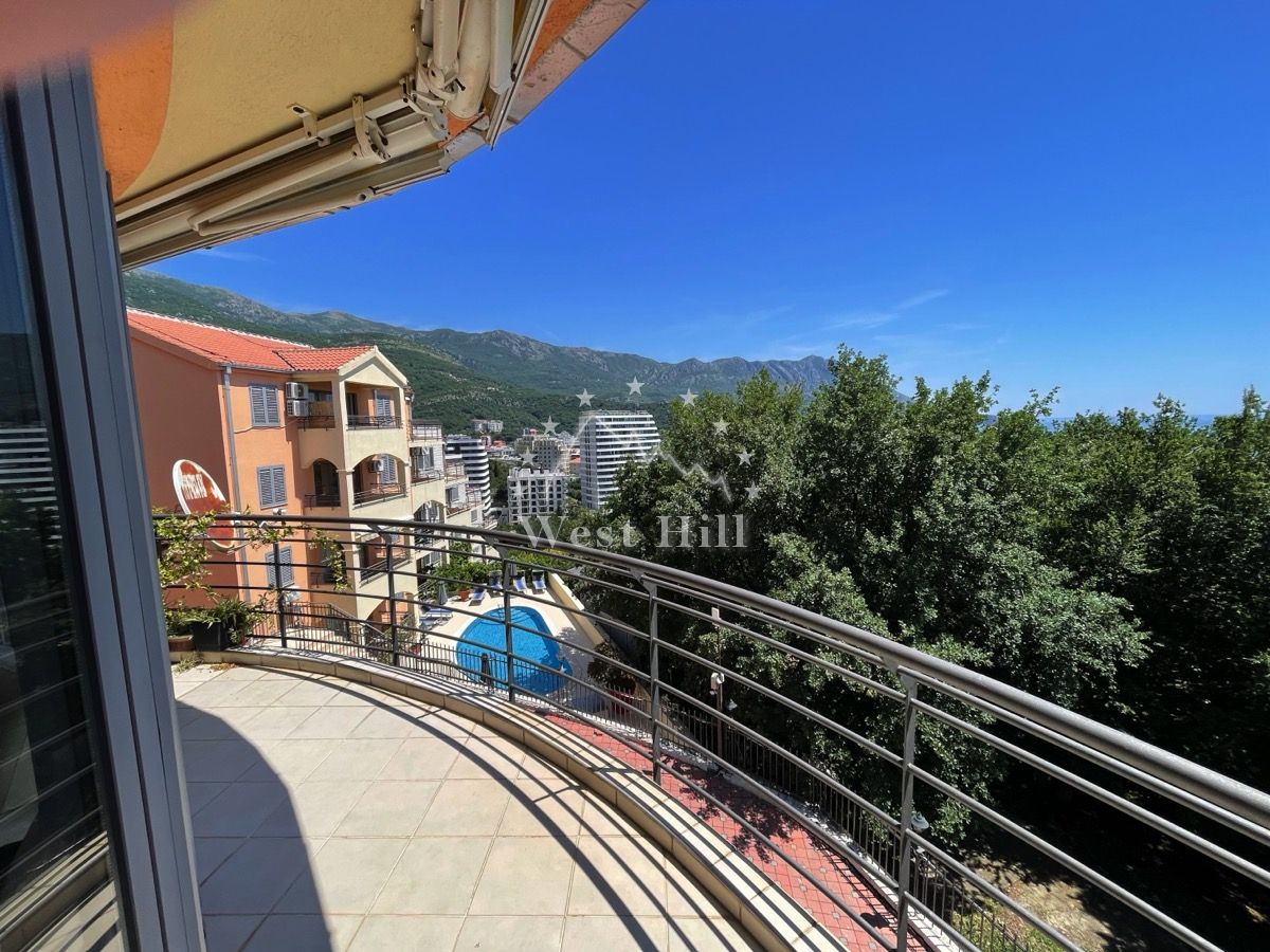 Apartment in Becici, Montenegro, 55 m² - Foto 1