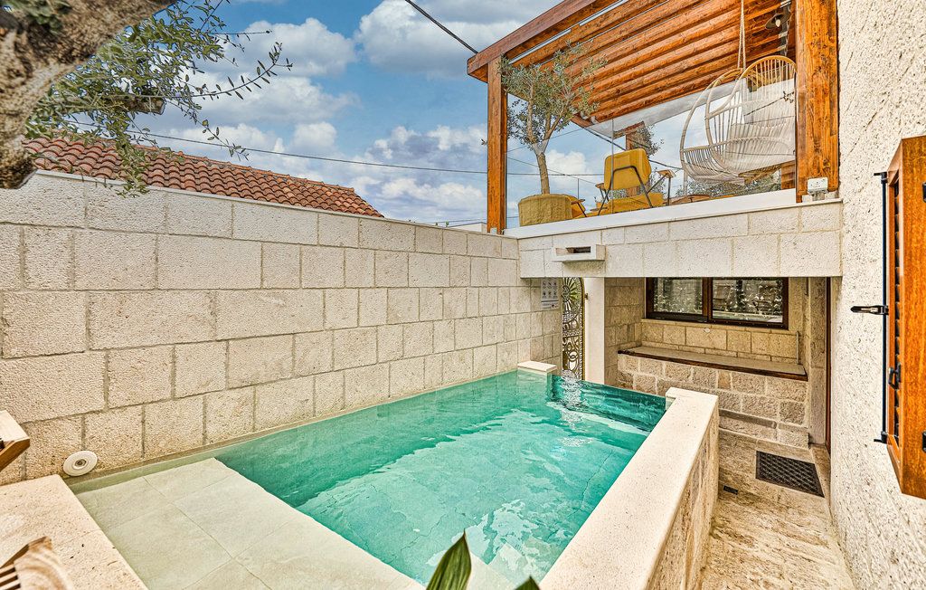 Villa in Ciovo, Kroatien, 120 m² - Foto 1