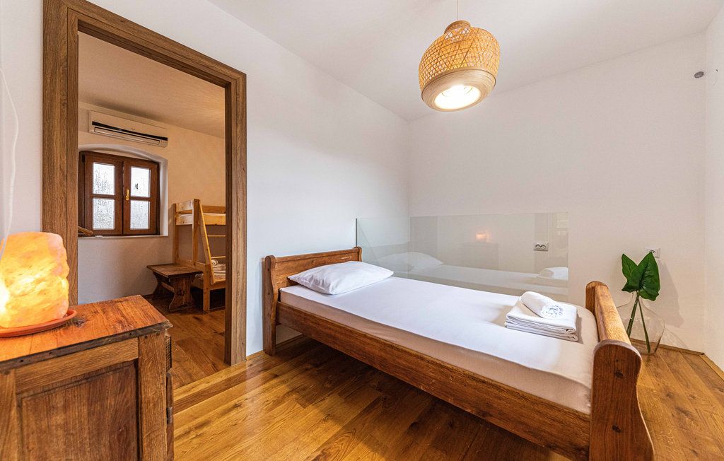 Villa su Ciovo, Croazia, 120 m² - foto 18