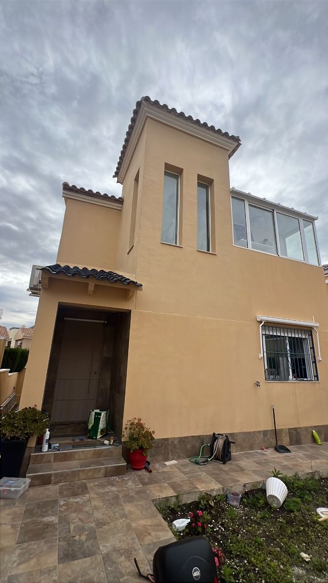 Chalet in Orihuela Costa, Spain, 105 m² - picture 1