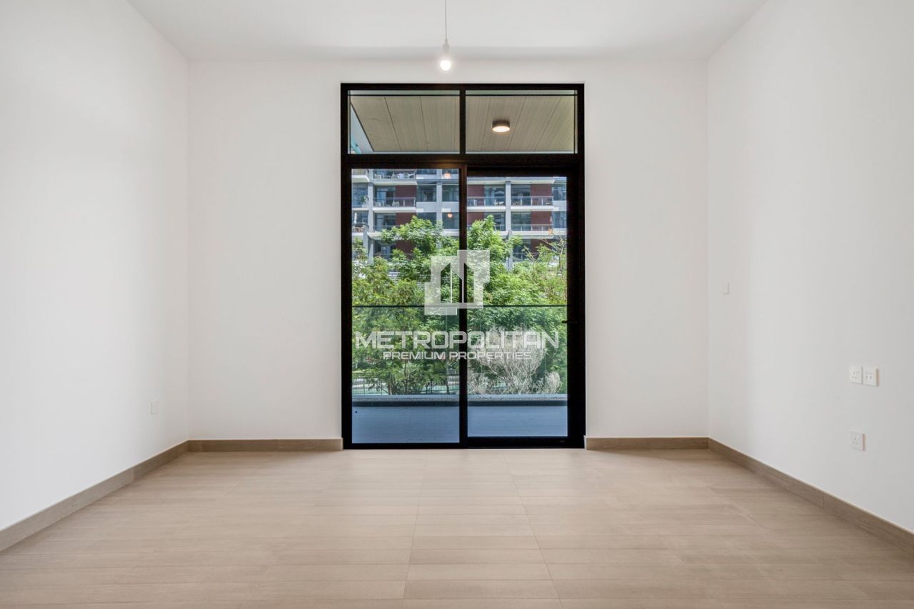 Apartamento en Dubái, EAU, 121 m² - imagen 1