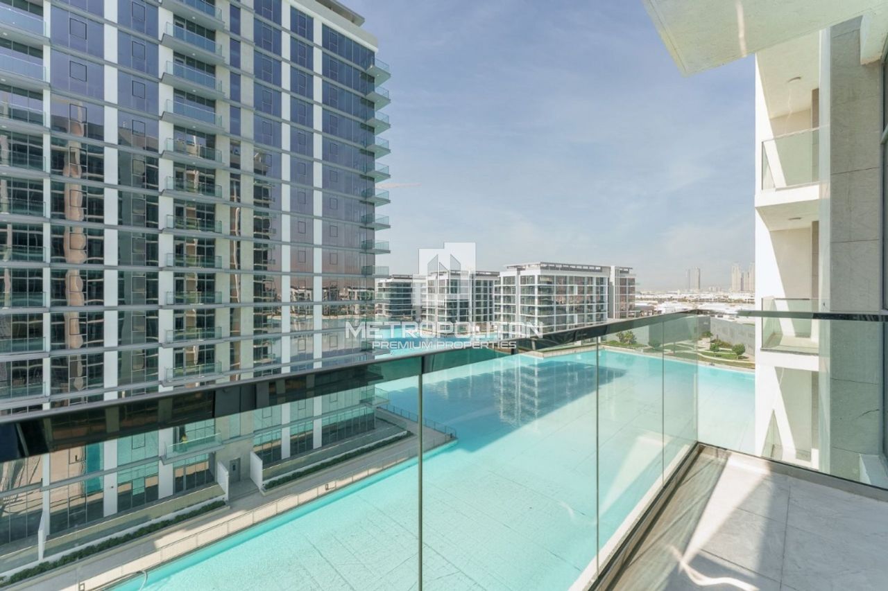 Apartment in Dubai, UAE, 102 m² - picture 1