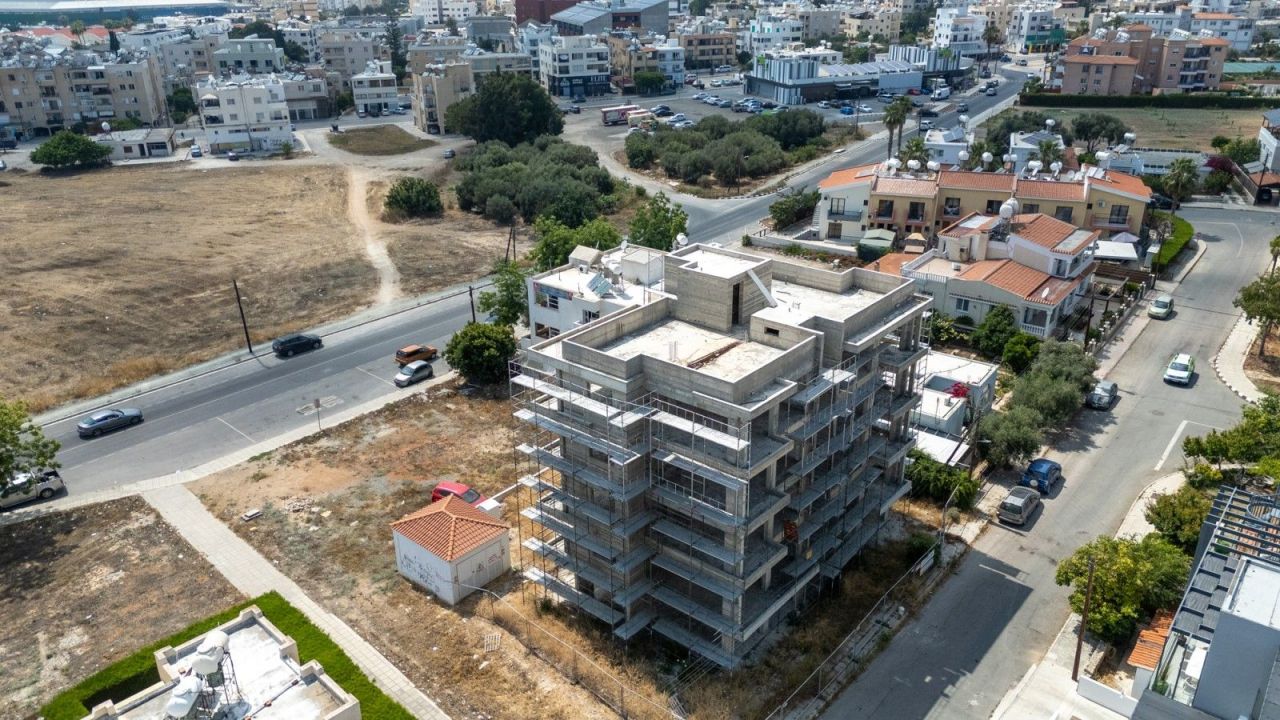 Gewerbeimmobilien in Paphos, Zypern, 776 m² - Foto 1