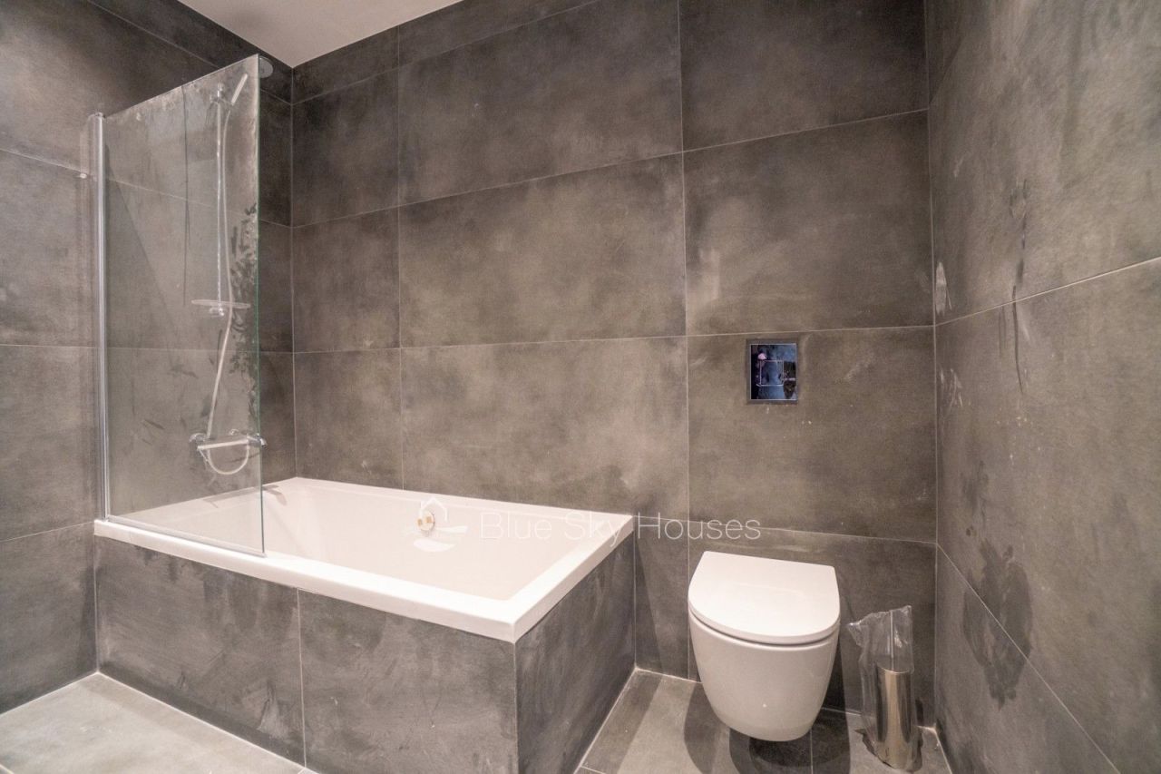 Penthouse in Limassol, Cyprus, 177 m² - picture 17