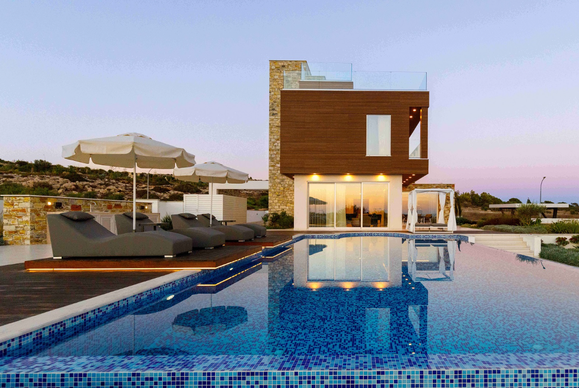 House in Famagusta, Cyprus, 399 m² - picture 1