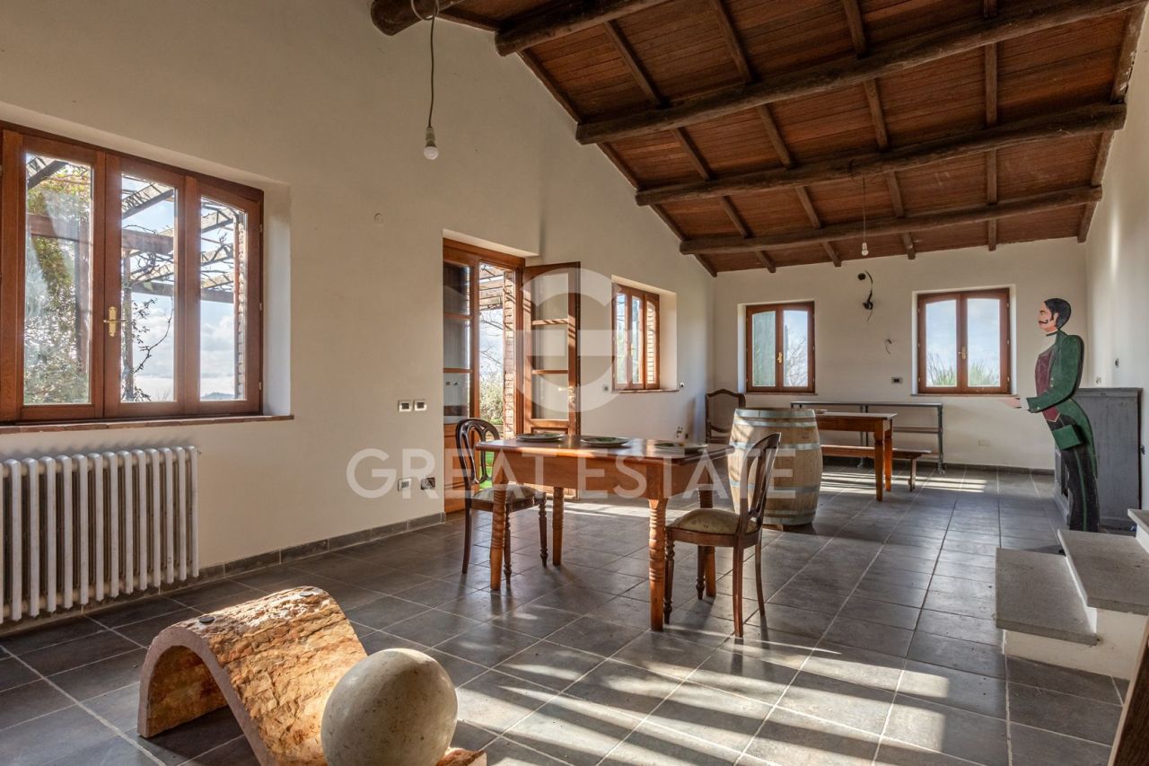 House in Ficulle, Italy, 584.95 m² - picture 11