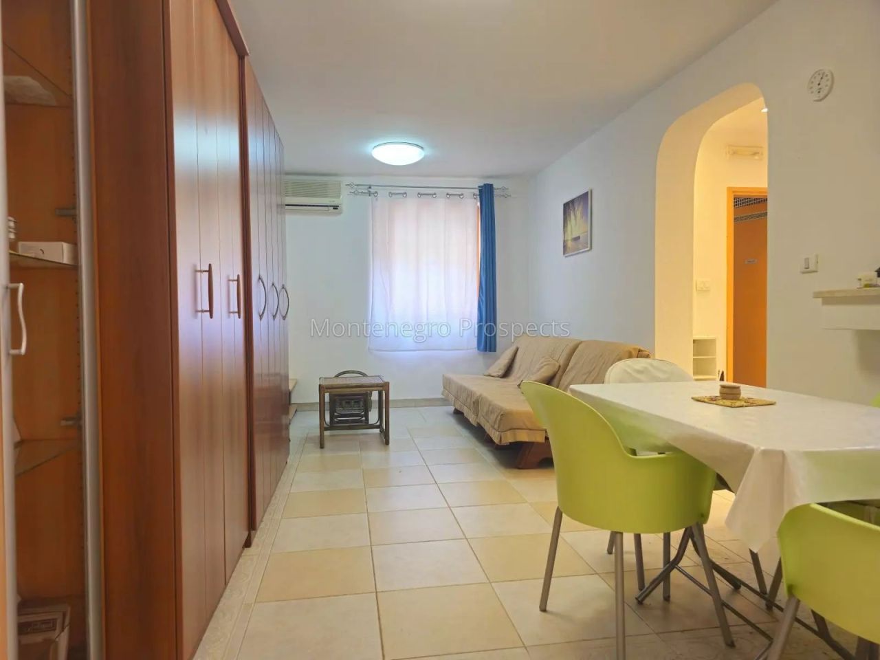 Apartment in Budva, Montenegro, 52 m² - Foto 1
