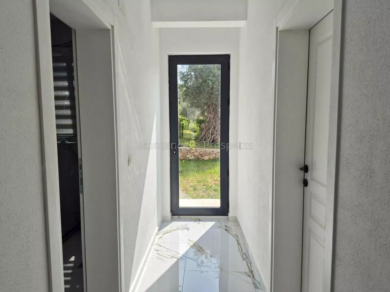 Villa in Bar, Montenegro, 184 m² - Foto 5