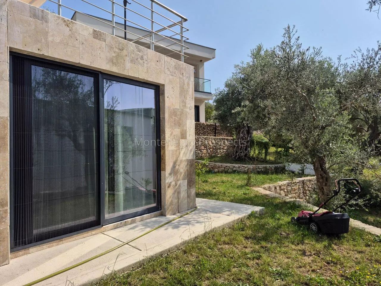 Villa in Bar, Montenegro, 184 m² - Foto 2