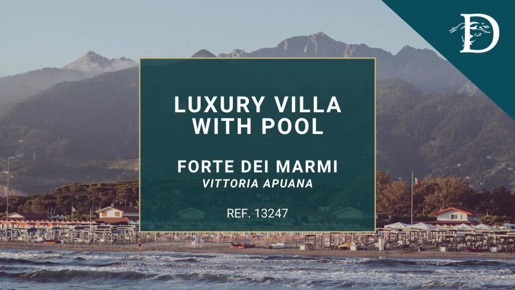 Villa à Forte dei Marmi, Italie, 460.44 m² - image 1