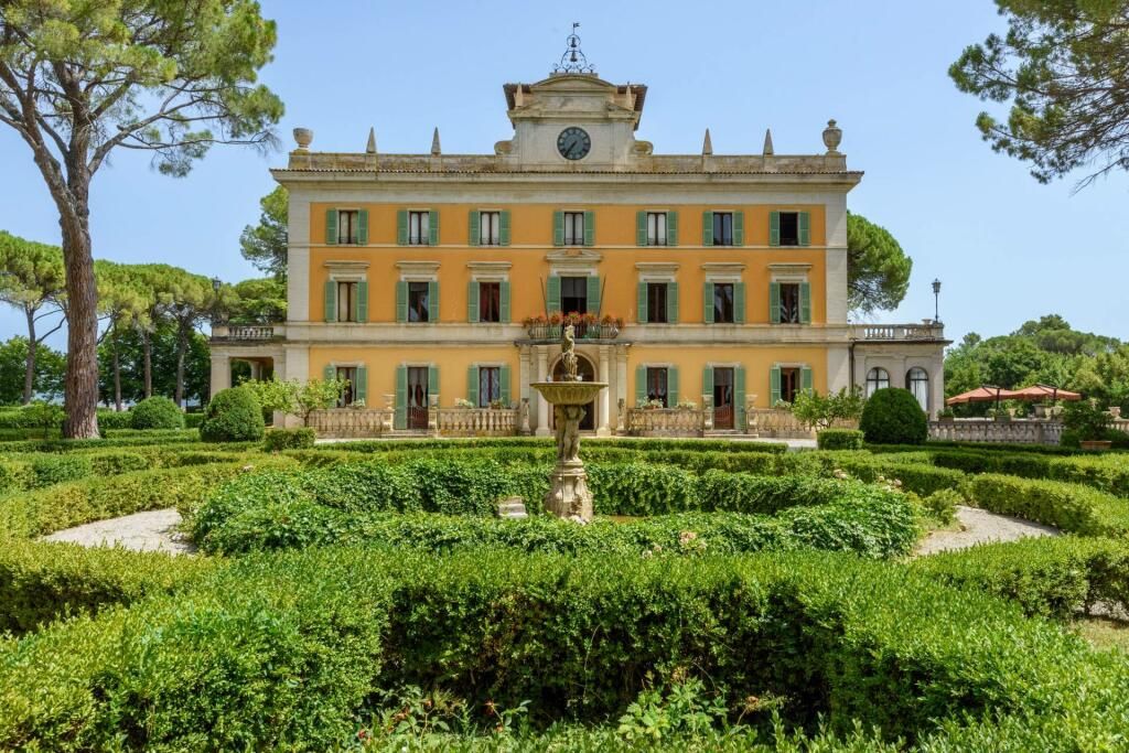 Villa in Perugia, Italien, 4 004.21 m² - Foto 1