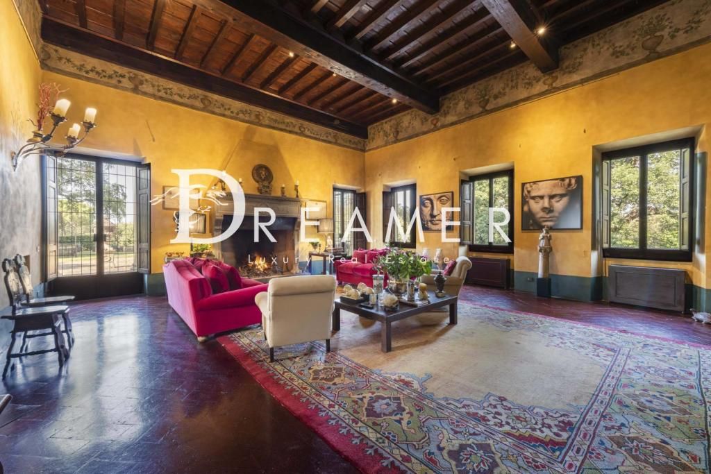 Casa en Florencia, Italia, 480.53 m² - imagen 1