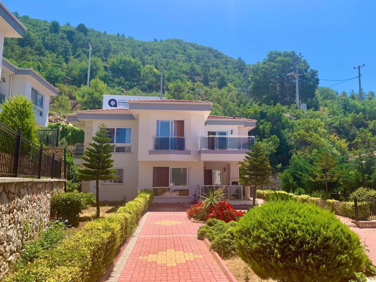 Villa in Alanya, Turkey, 250 m² - picture 1