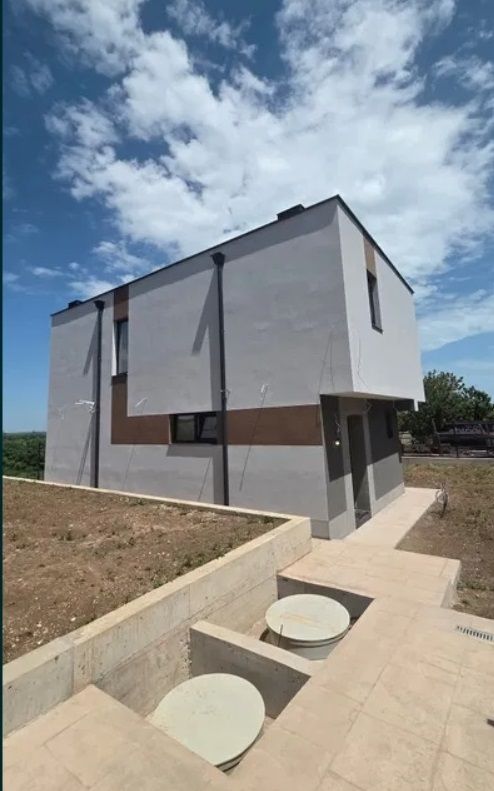 Casa en Kichevo, Bulgaria, 126 m² - imagen 2