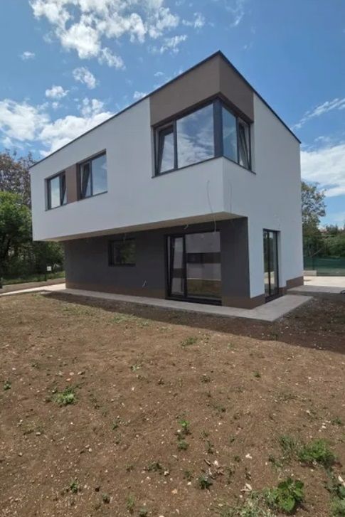 Casa en Kichevo, Bulgaria, 126 m² - imagen 3