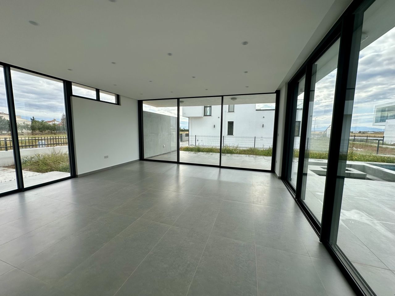 Villa à Yenibogazici, Chypre, 235 m² - image 17