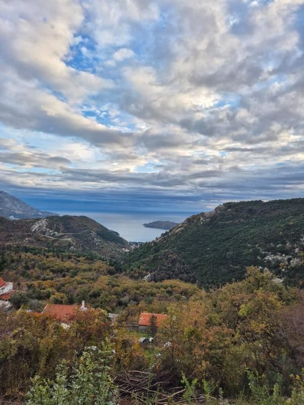 Terreno en Markovici, Montenegro, 1 557 m² - imagen 1