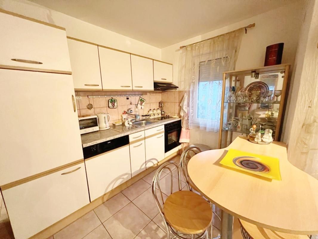 Wohnung in Sutomore, Montenegro, 63 m² - Foto 1
