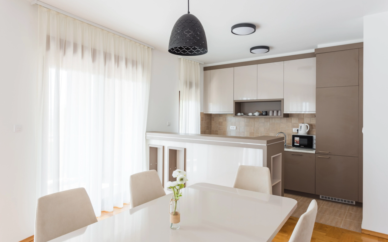 Wohnung in Becici, Montenegro, 130 m² - Foto 1