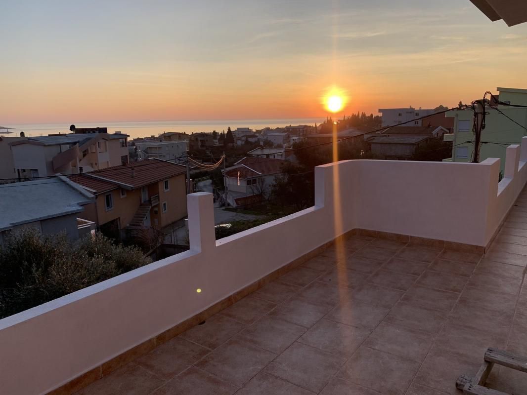 Haus in Susanj, Montenegro, 354 m² - Foto 1