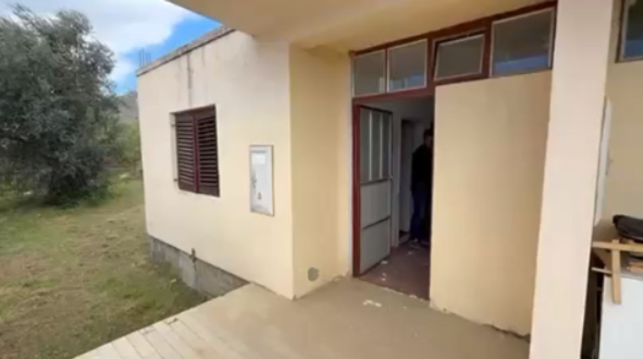 Casa en Sutomore, Montenegro, 40 m² - imagen 1
