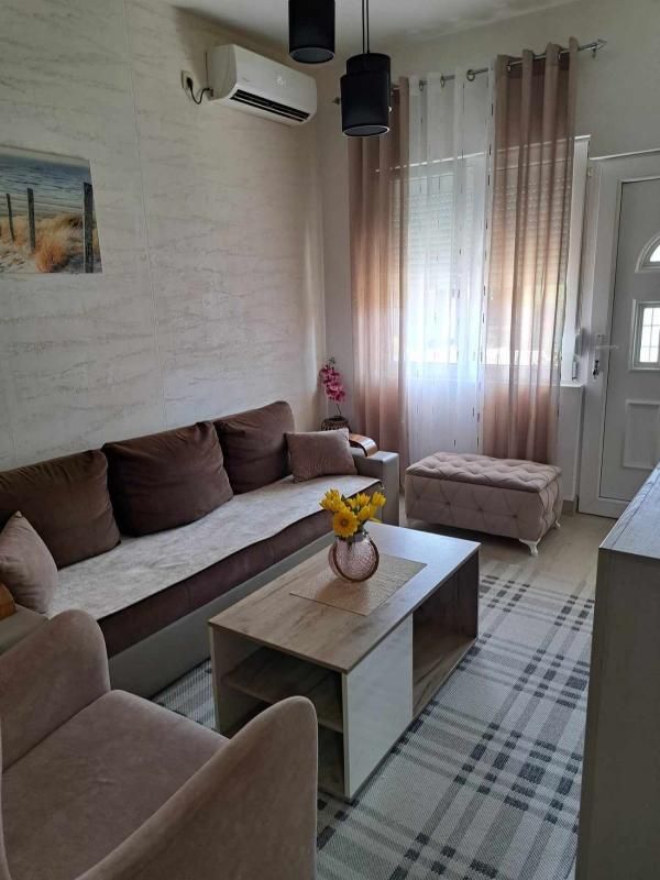 Piso en Igalo, Montenegro, 40 m² - imagen 1