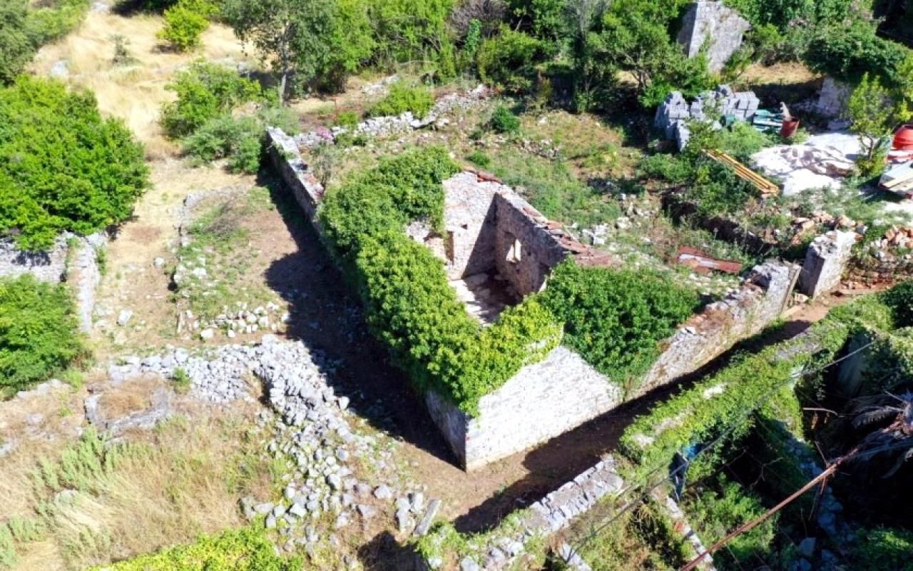 Grundstück Goshichi, Montenegro, 491 m² - Foto 1