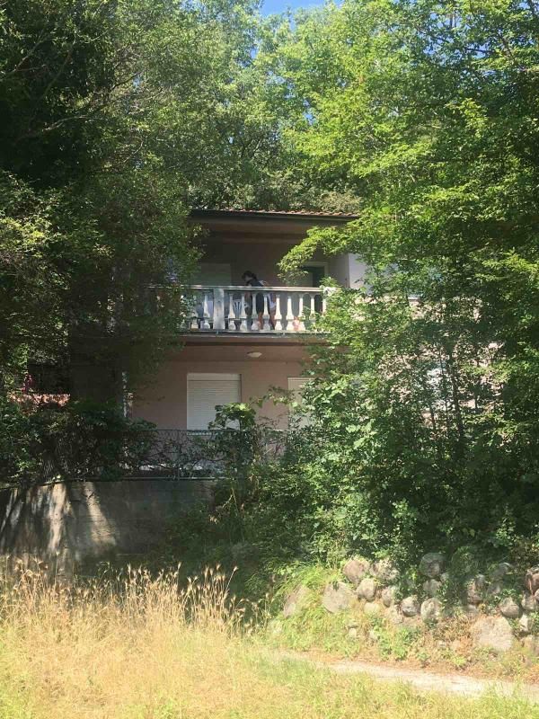 Haus in Sutomore, Montenegro, 96 m² - Foto 1