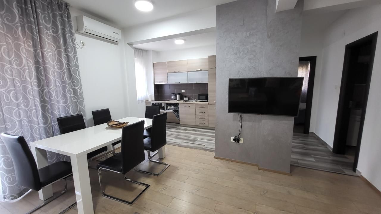 Wohnung in Becici, Montenegro, 67 m² - Foto 1