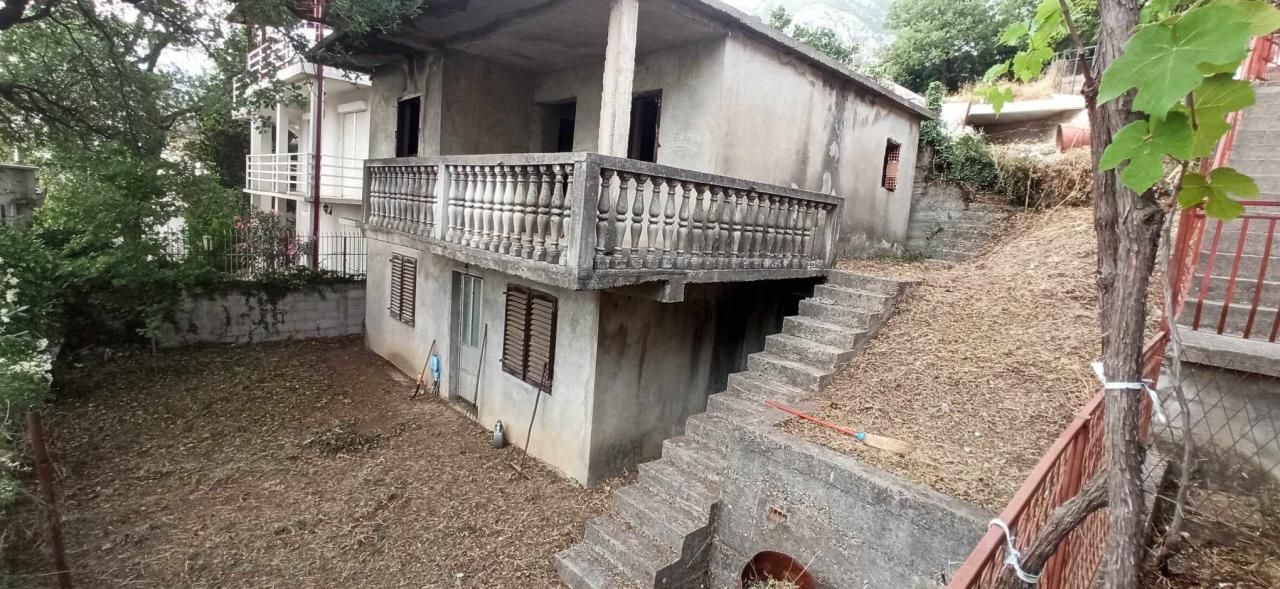 Maison à Sutomore, Monténégro, 78 m² - image 1