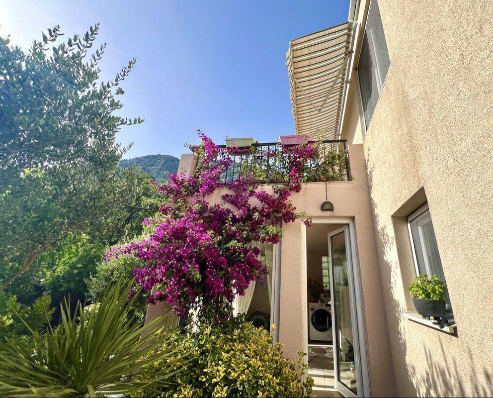 Maison à Šušanj, Monténégro, 122 m² - image 1
