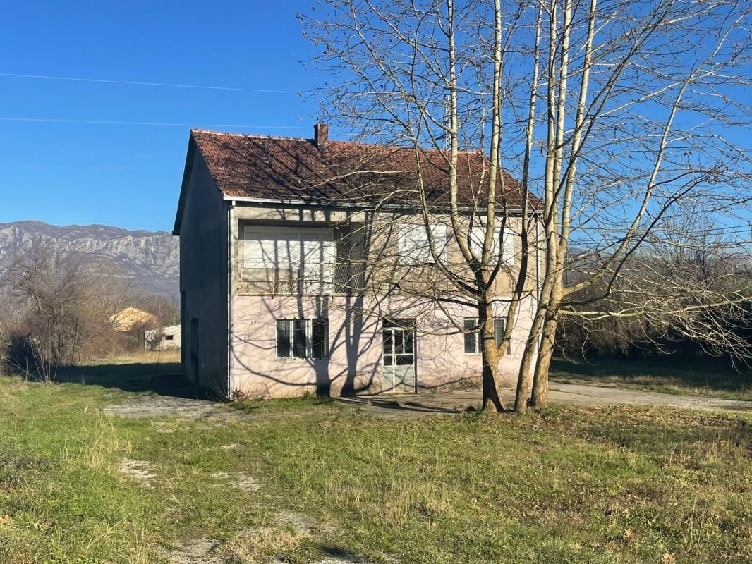 Haus Kosich, Montenegro, 208 m² - Foto 1