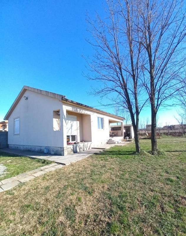 House Outskirts, Montenegro, 110 m² - picture 1