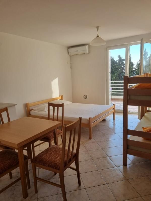 Piso en Petrovac, Montenegro, 34 m² - imagen 1