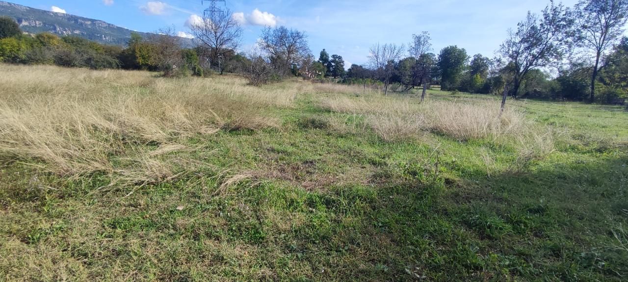 Land in Danilovgrad, Montenegro, 3 000 m² - picture 1