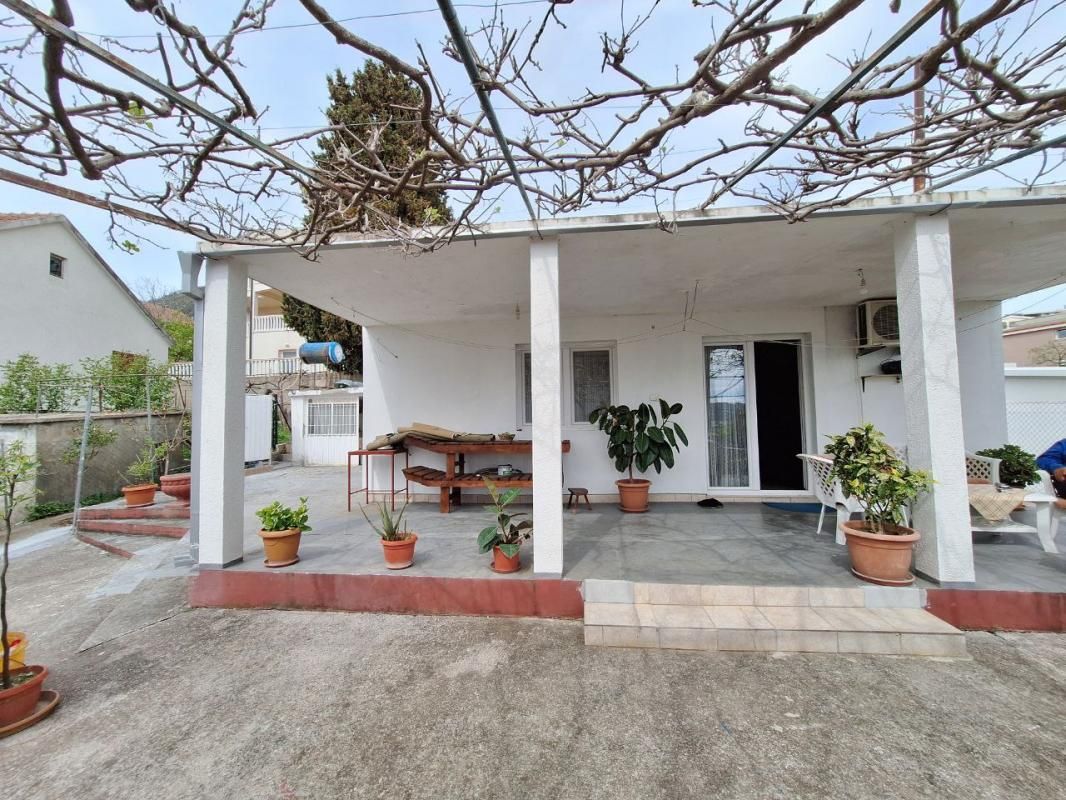 Haus in Susanj, Montenegro, 110 m² - Foto 1
