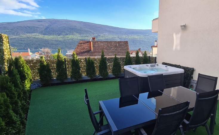 Appartement à Dénovici, Monténégro, 83 m² - image 1