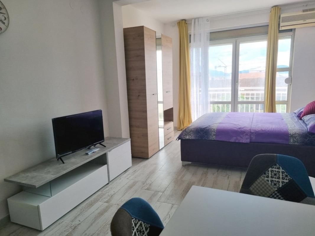 Piso en Bijela, Montenegro, 33 m² - imagen 1