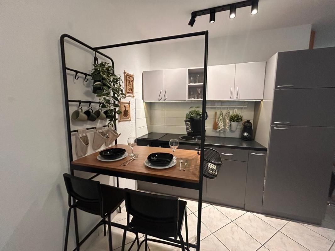 Flat in Petrovac, Montenegro, 31 m² - picture 1
