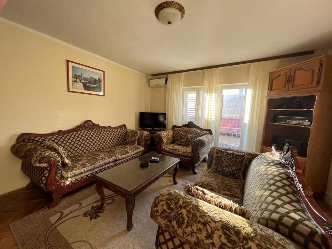 House in Tivat, Montenegro, 190 m² - picture 1