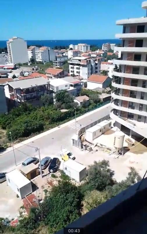 Wohnung in Bar, Montenegro, 70 m² - Foto 1