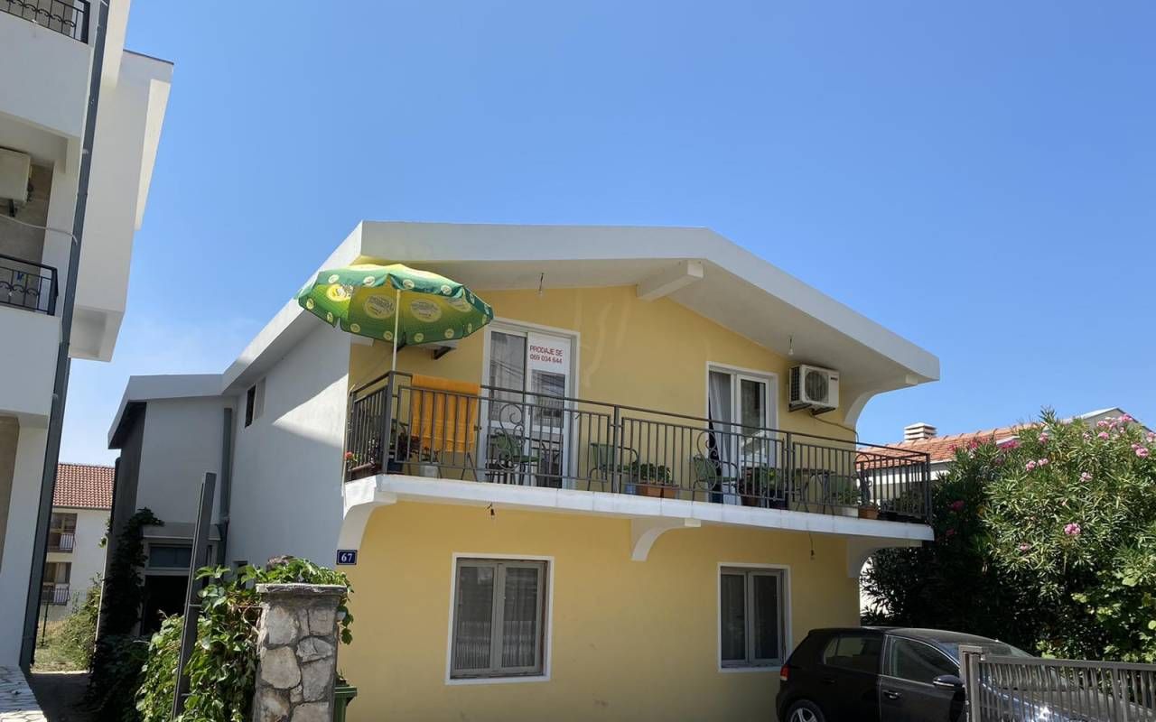 Haus in Susanj, Montenegro, 194 m² - Foto 1