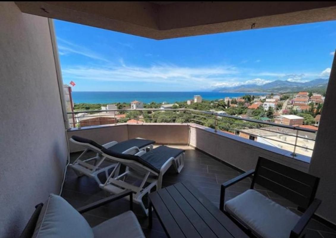 Piso en Utjeha, Montenegro, 74 m² - imagen 1