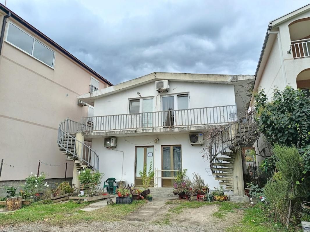 Maison au Bar, Monténégro, 220 m² - image 1