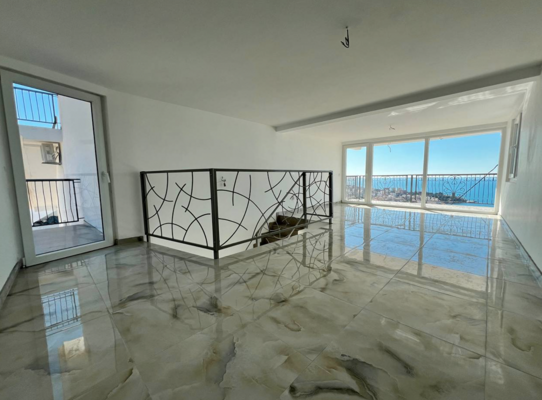 Piso en Dobra Voda, Montenegro, 80 m² - imagen 1