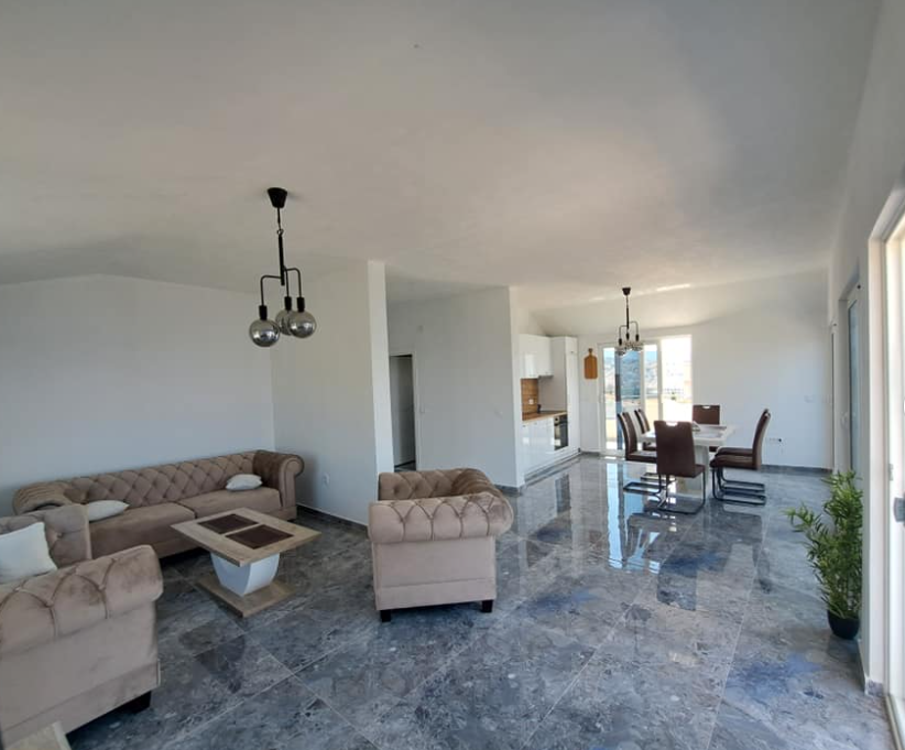 Wohnung in Dobra Voda, Montenegro, 134 m² - Foto 1